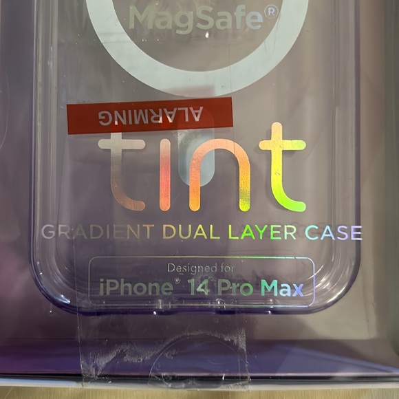 14 pro max iPhone case .NWT - Picture 2 of 6